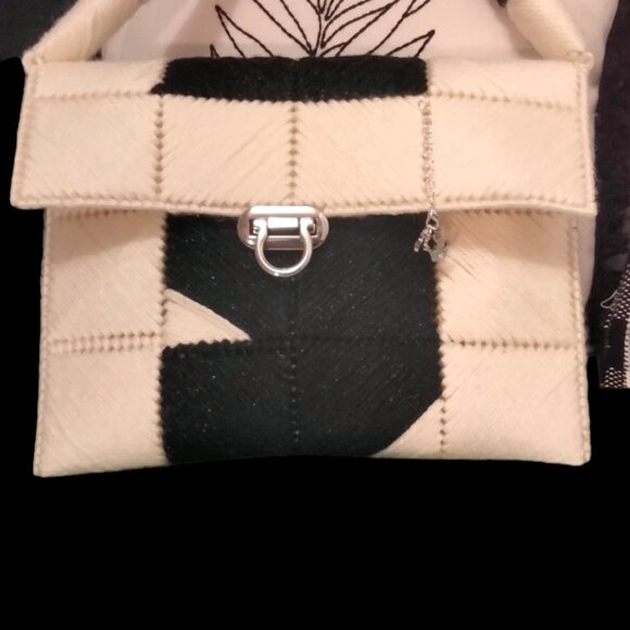 Black & Cream Canvas Handbag - Picture 1 of 7